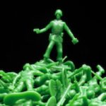Ein Krieg gegen Plastik könnte nach hinten losgehen – wird ein Krieg gegen die Plastikverschmutzung besser abschneiden?